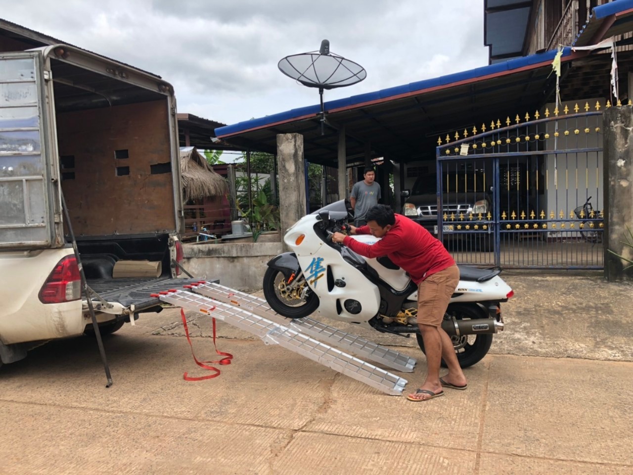 รถขนของส่งทั่วประเทศ - กิตติยา 1990 ทรานสปอร์ต 18