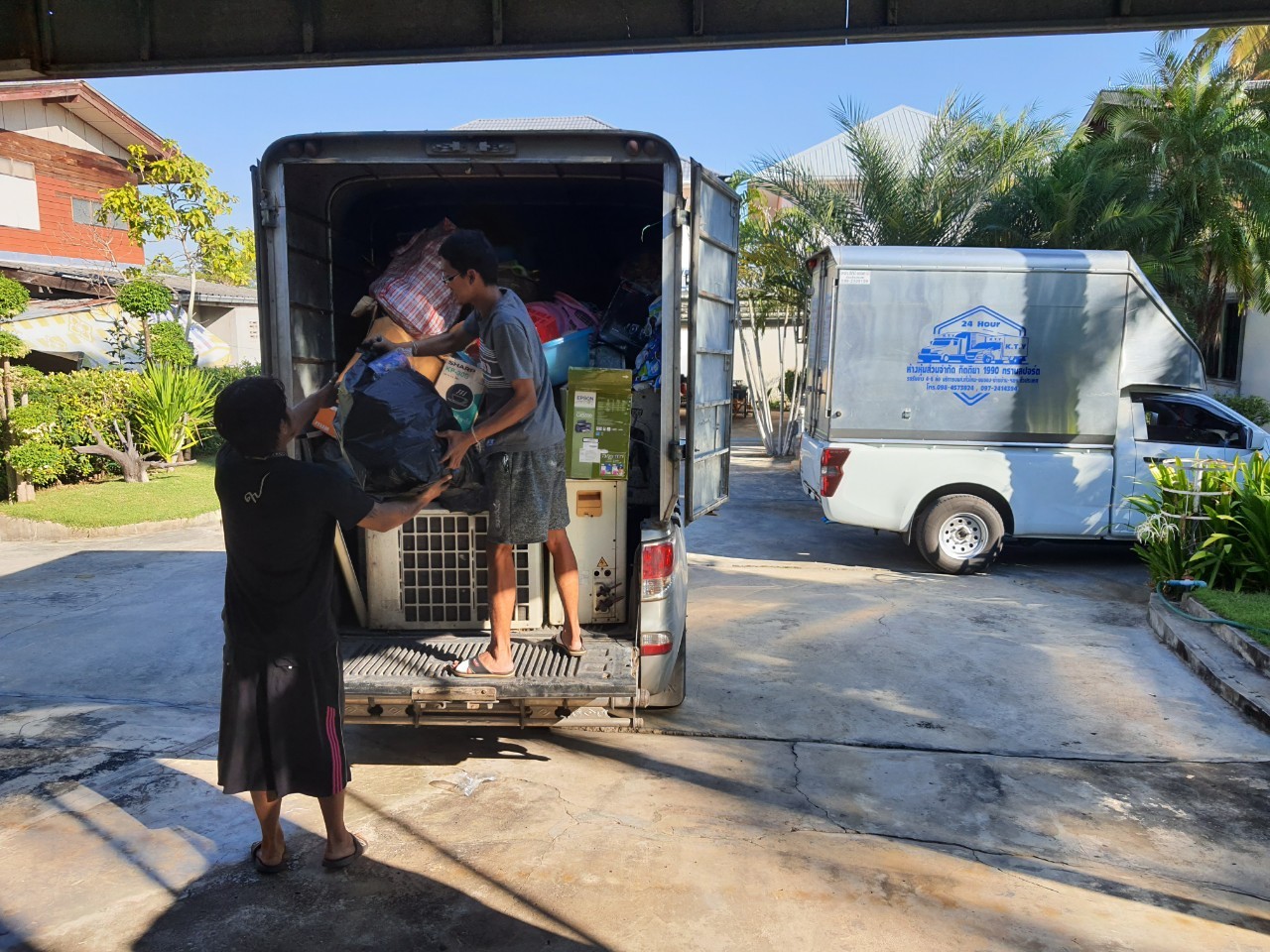 รถขนของส่งทั่วประเทศ - กิตติยา 1990 ทรานสปอร์ต 32