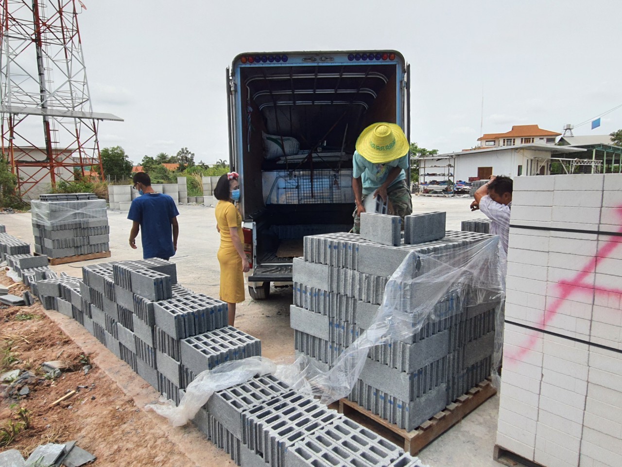 รถขนของส่งทั่วประเทศ - กิตติยา 1990 ทรานสปอร์ต 82